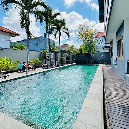 Sunny Canggu Luaran gambar