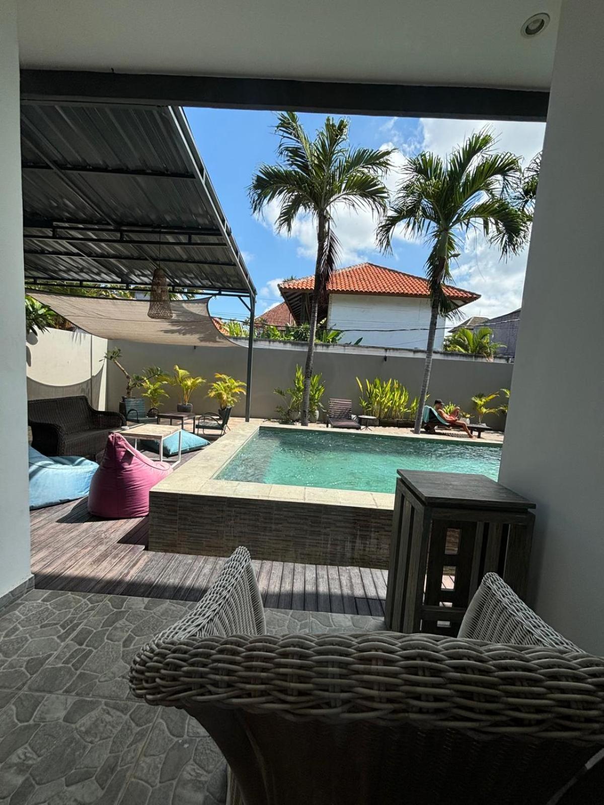 Sunny Canggu Luaran gambar