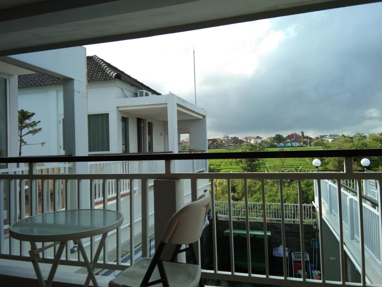 Sunny Canggu Luaran gambar